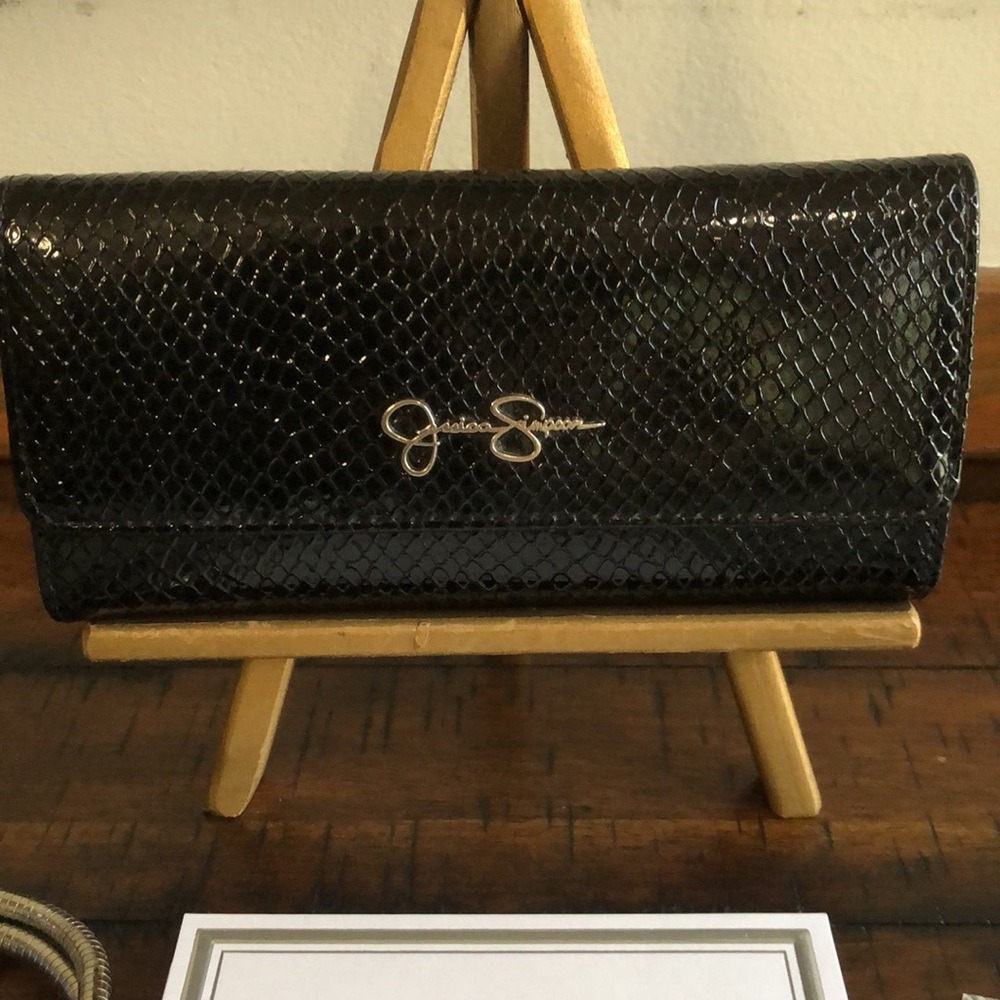 Jessica Simpson Black Snakeskin Snap Close Wallet Trifold‎ Clutch